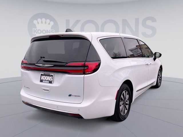 2023 Chrysler Pacifica Hybrid Limited