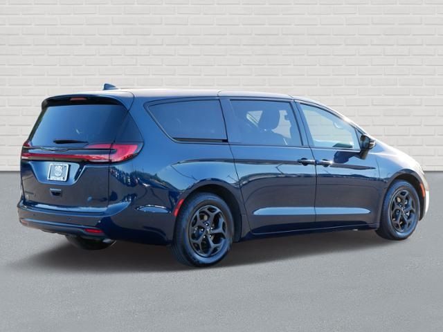 2023 Chrysler Pacifica Hybrid Limited