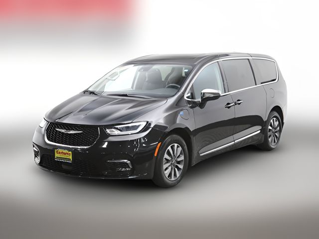 2023 Chrysler Pacifica Hybrid Limited