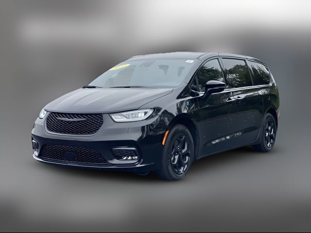 2023 Chrysler Pacifica Hybrid Limited