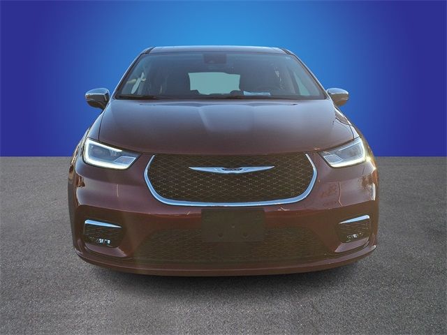 2023 Chrysler Pacifica Hybrid Limited