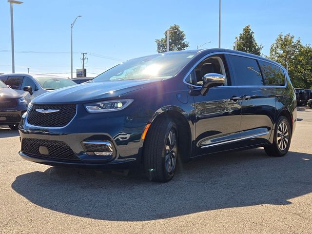 2023 Chrysler Pacifica Hybrid Limited