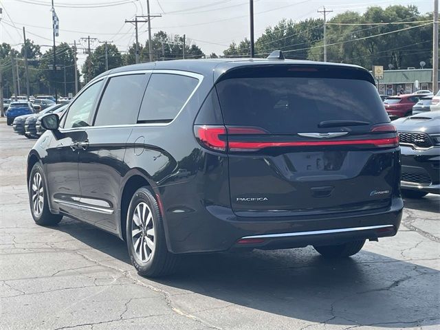 2023 Chrysler Pacifica Hybrid Limited