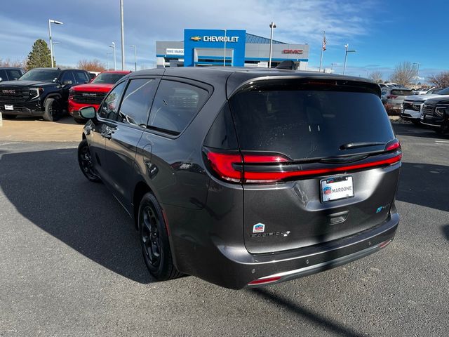 2023 Chrysler Pacifica Hybrid Limited