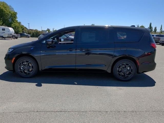 2023 Chrysler Pacifica Hybrid Limited