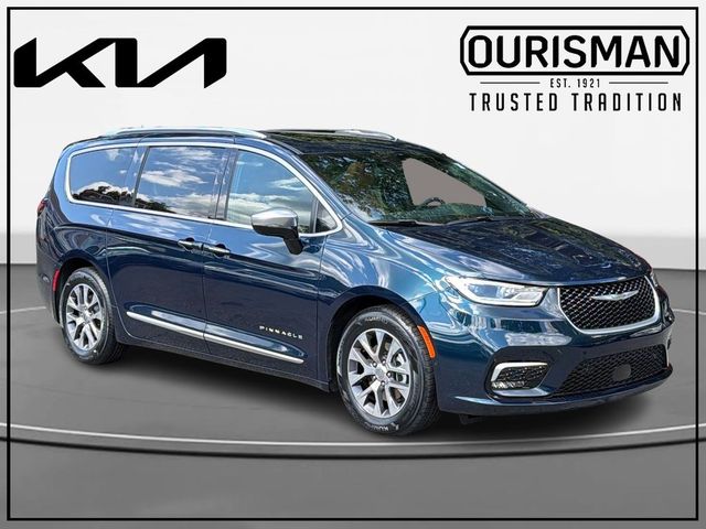2023 Chrysler Pacifica Hybrid Pinnacle