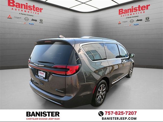 2023 Chrysler Pacifica Hybrid Pinnacle