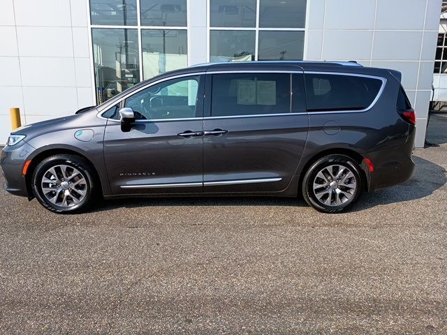 2023 Chrysler Pacifica Hybrid Pinnacle