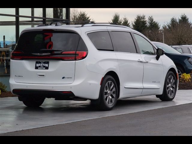 2023 Chrysler Pacifica Hybrid Pinnacle