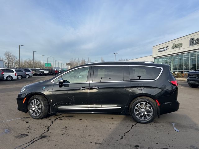 2023 Chrysler Pacifica Hybrid Pinnacle