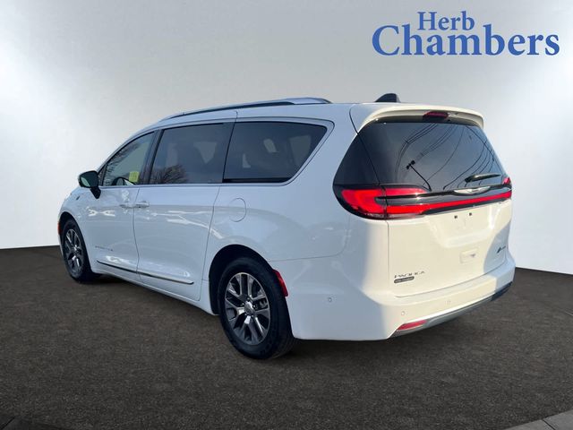 2023 Chrysler Pacifica Hybrid Pinnacle