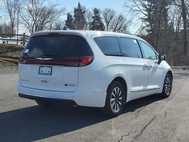 2023 Chrysler Pacifica Hybrid Limited