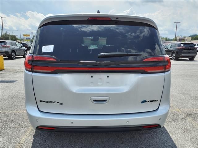 2023 Chrysler Pacifica Hybrid Limited