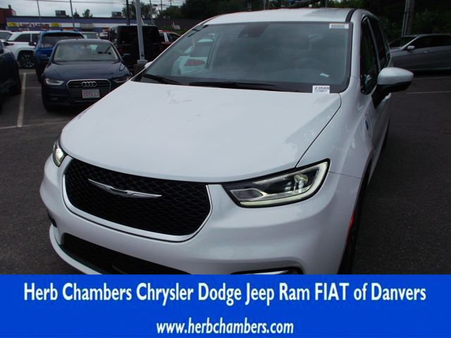 2023 Chrysler Pacifica Hybrid Touring L