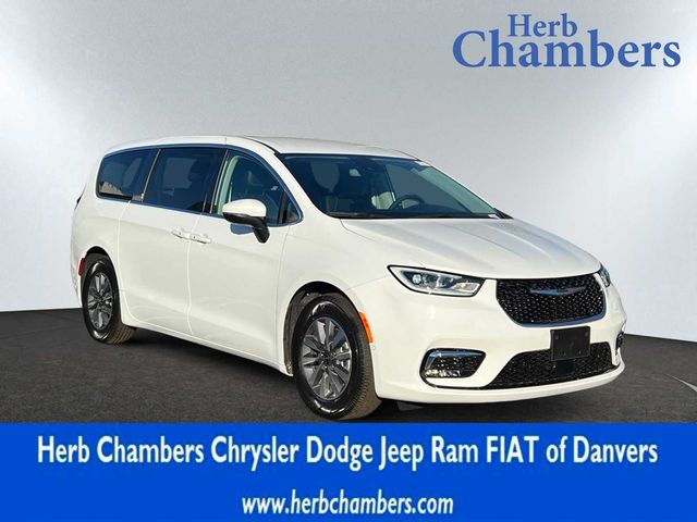 2023 Chrysler Pacifica Hybrid Touring L