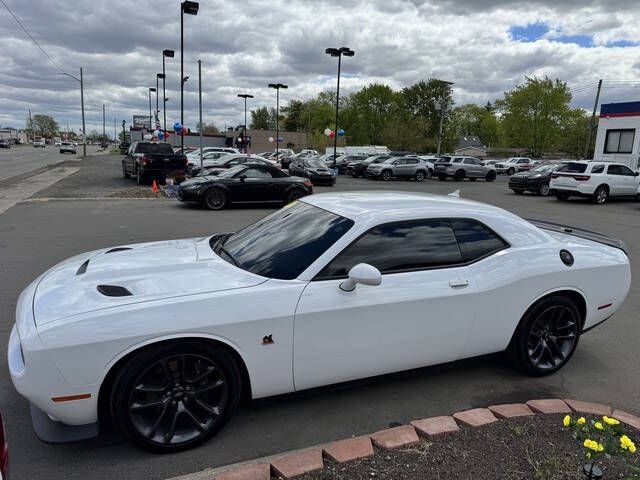 2023 Dodge Challenger R/T Scat Pack