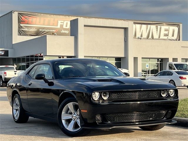 2023 Dodge Challenger SXT