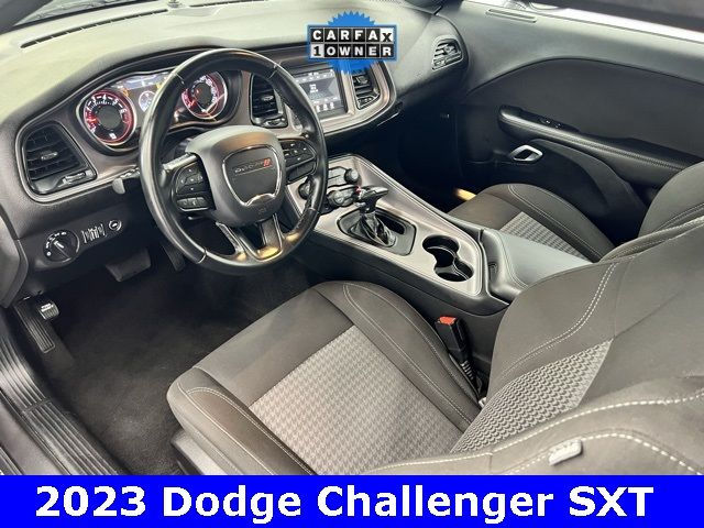 2023 Dodge Challenger SXT