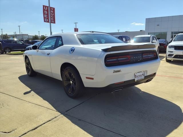 2023 Dodge Challenger SXT