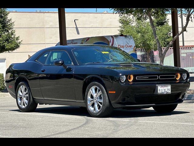 2023 Dodge Challenger SXT