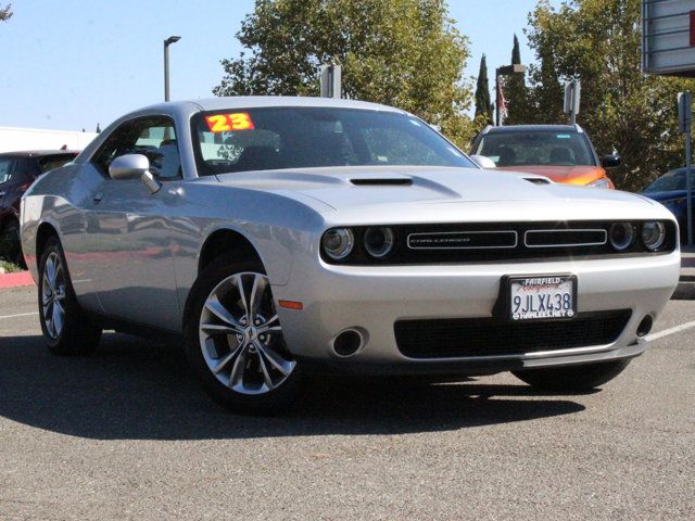 2023 Dodge Challenger SXT