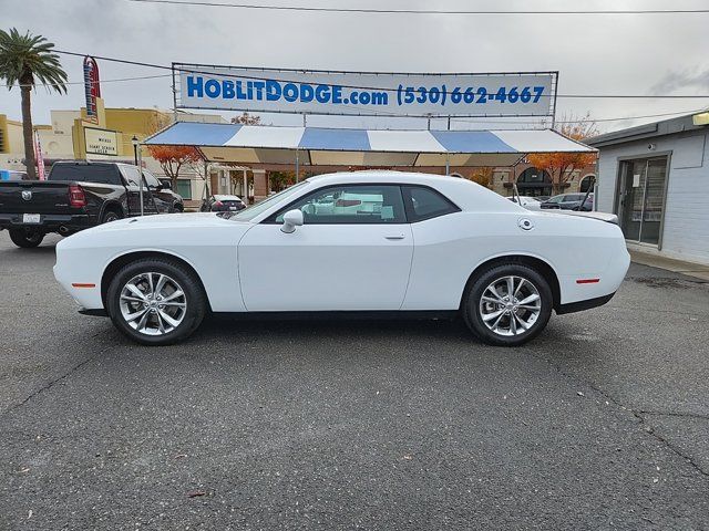 2023 Dodge Challenger SXT