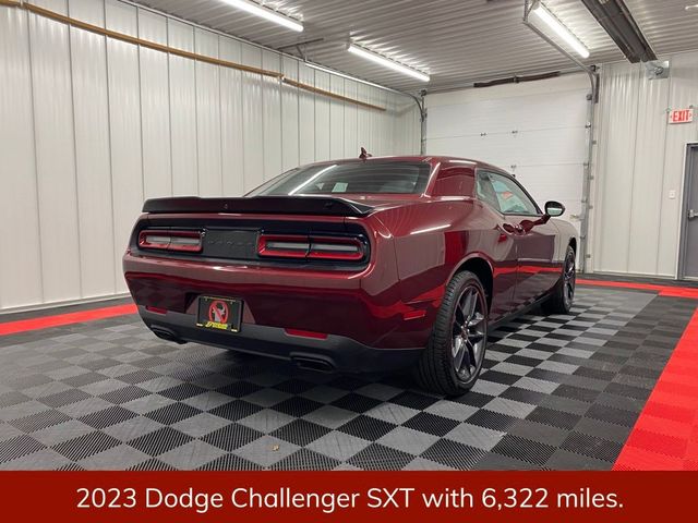 2023 Dodge Challenger SXT