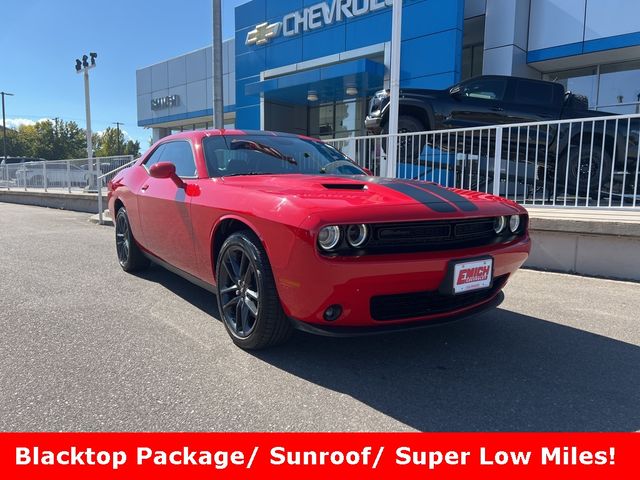 2023 Dodge Challenger SXT