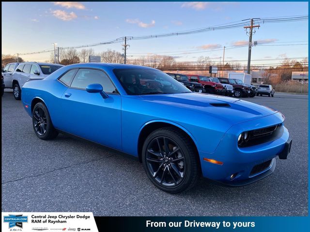 2023 Dodge Challenger SXT