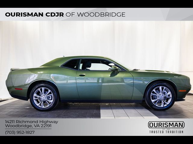 2023 Dodge Challenger SXT