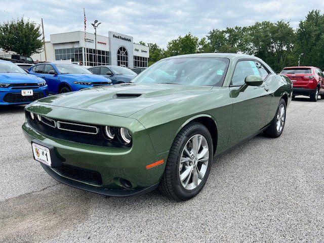 2023 Dodge Challenger SXT