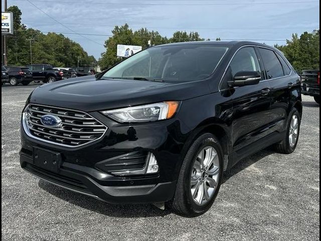 2023 Ford Edge Titanium