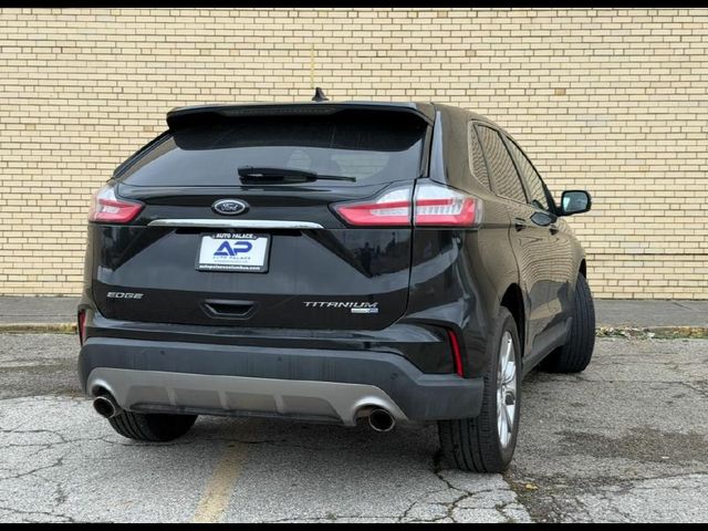 2023 Ford Edge Titanium