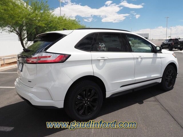 2023 Ford Edge SE