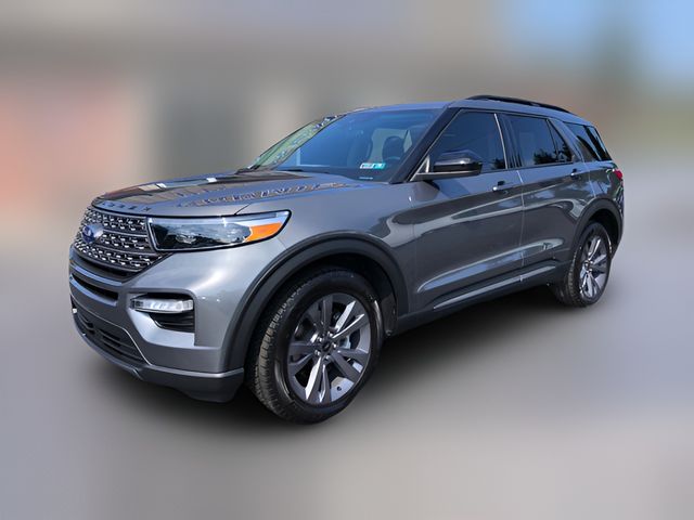 2023 Ford Explorer XLT