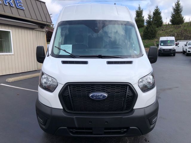 2023 Ford Transit Base