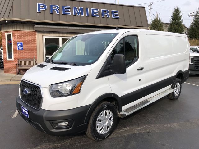 2023 Ford Transit Base