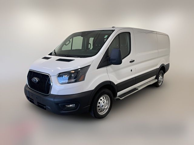 2023 Ford Transit Base