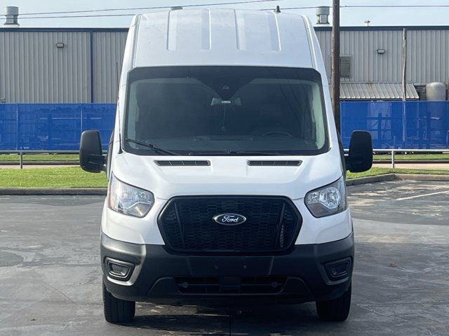 2023 Ford Transit Base