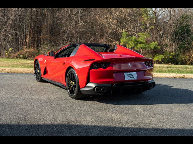 2023 Ferrari 812 GTS Base