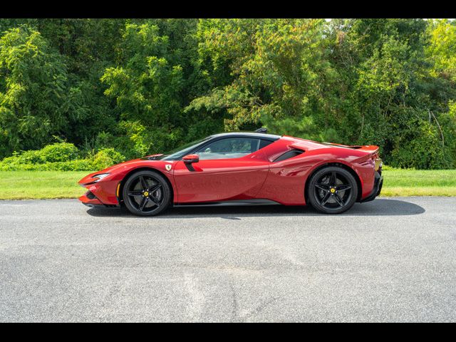 2023 Ferrari SF90 Stradale Base