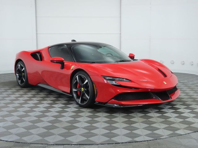 2023 Ferrari SF90 Stradale Base