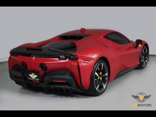 2023 Ferrari SF90 Stradale Base