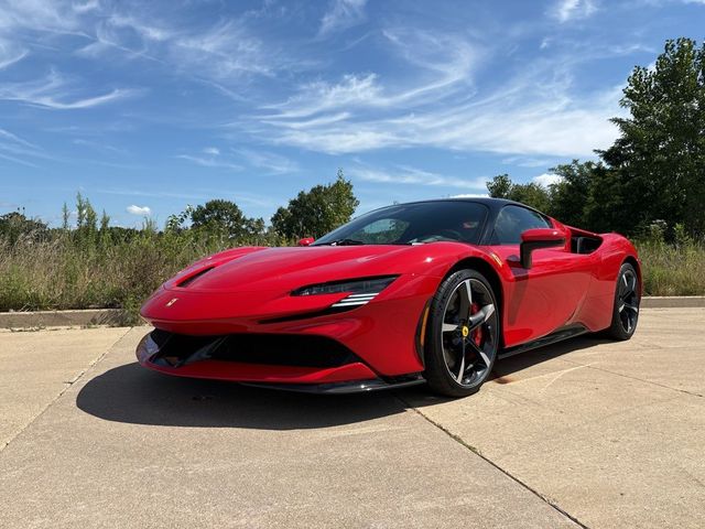 2023 Ferrari SF90 Stradale Base