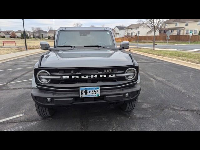 2023 Ford Bronco Base