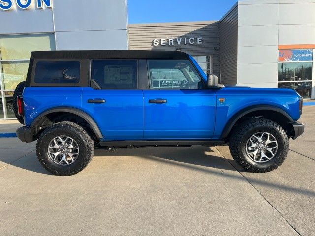 2023 Ford Bronco Badlands