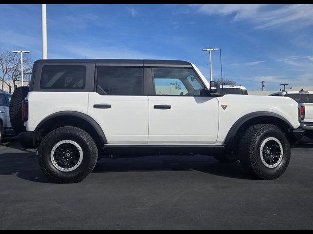 2023 Ford Bronco Badlands