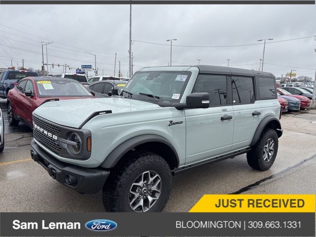 2023 Ford Bronco Badlands