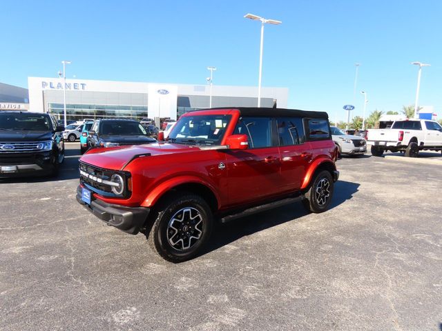 2023 Ford Bronco Outer Banks