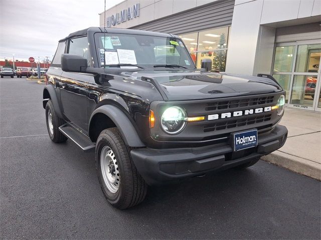 2023 Ford Bronco Base